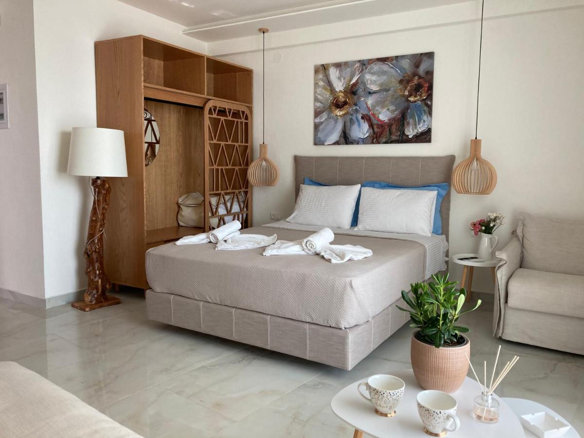 Wide Blue Luxury Boutique Suites Neos Marmaras Luaran gambar