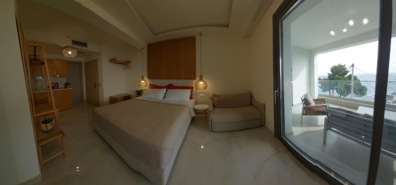 Wide Blue Luxury Boutique Suites Neos Marmaras Luaran gambar