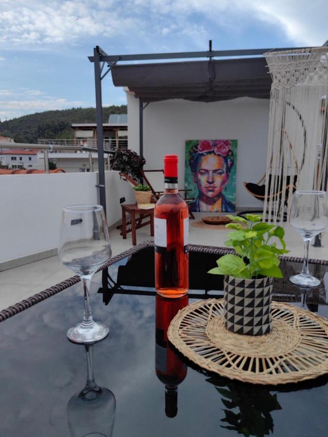 Wide Blue Luxury Boutique Suites Neos Marmaras Luaran gambar