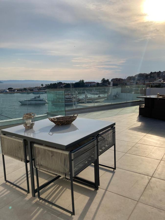 Wide Blue Luxury Boutique Suites Neos Marmaras Luaran gambar